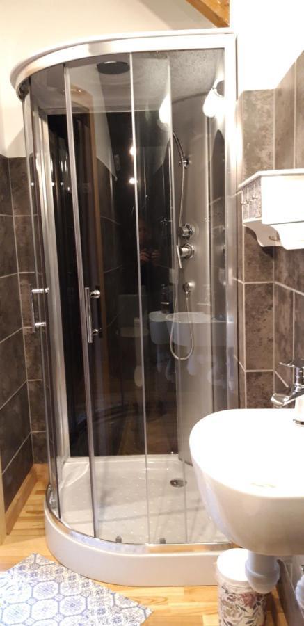 Hotel Metras Maja Aizpute Zewnętrze zdjęcie